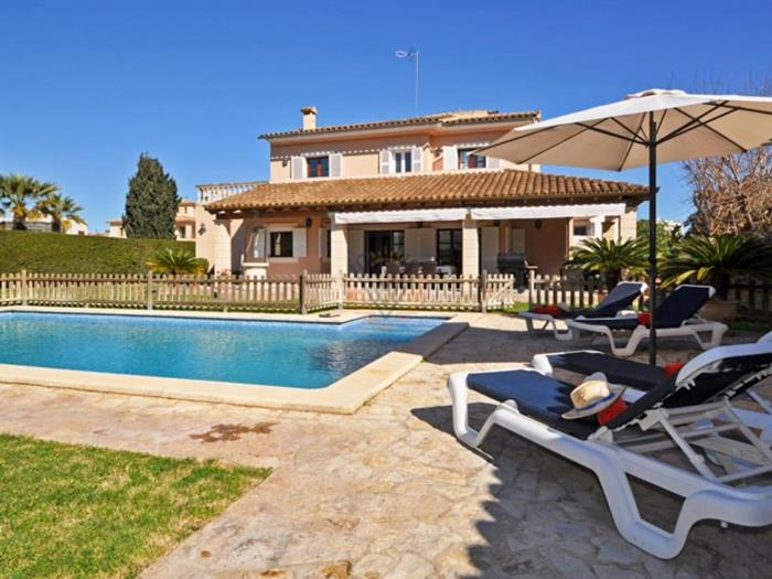 Sofia, villa vacacional en Sa Coma, Mallorca