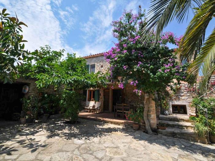 Es Rafal De Baix, Casa Rural en Artà, Mallorca