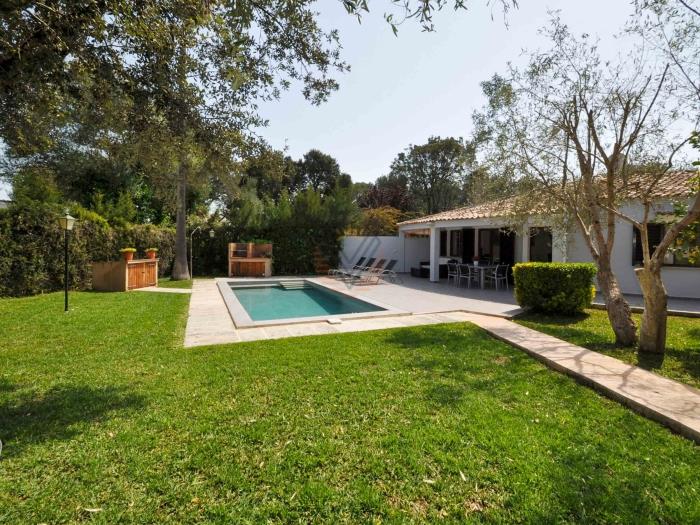 Pequeña casa, acogedora villa para 3 personas