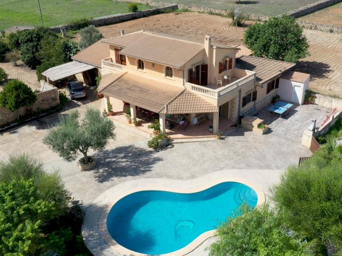 Encantadora villa con piscina cerca Can Picafort