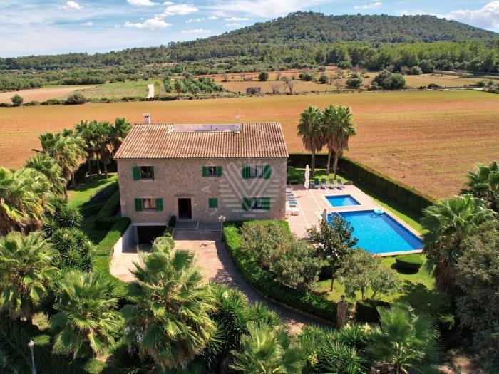 Finca El Palmeral, casa vacacional para 12 personas en Petra